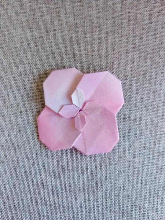 Finished Flat Four-Petal Violet