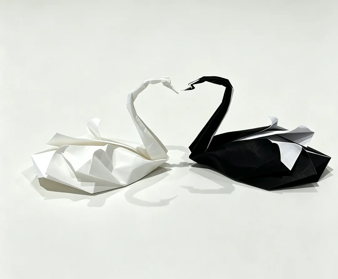 Finished Sculpted-Neck Paper Swan
